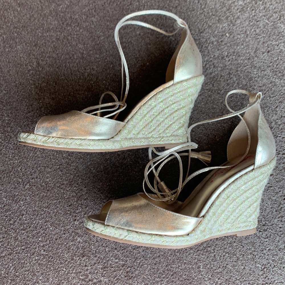 Lilly Pulitzer Aleena Wedge - Picture 3 of 5